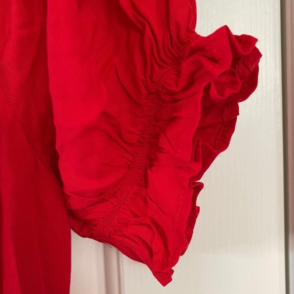 NWT Le Lis Red Puff Sleeve Tiered Romper Size Medium - Picture 6 of 16